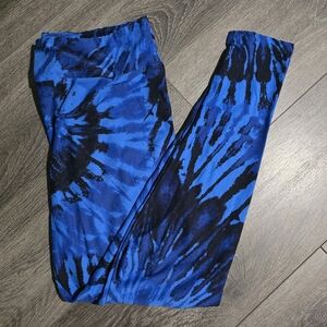 Soft stretchy leggings in size TC2